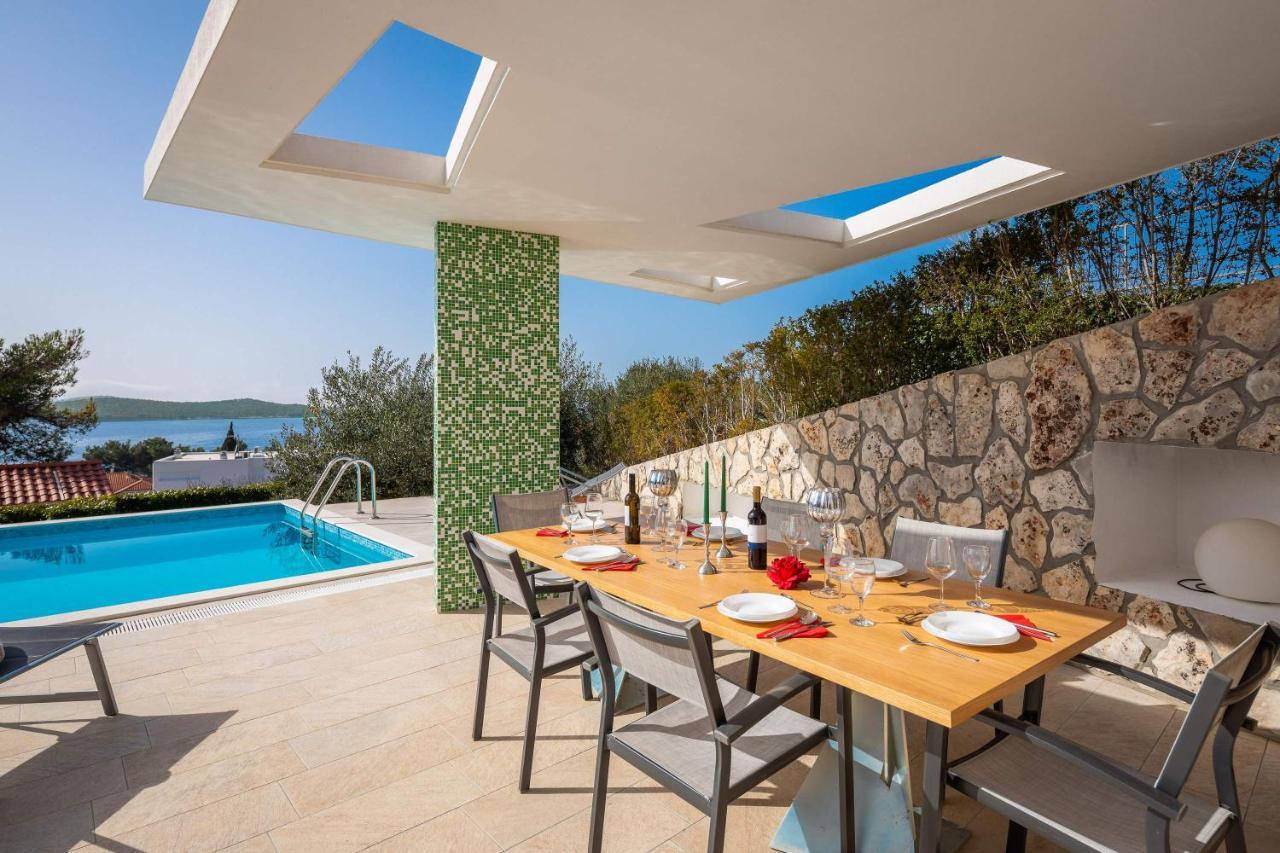 Villa Tela With Pool زابوريتش المظهر الخارجي الصورة