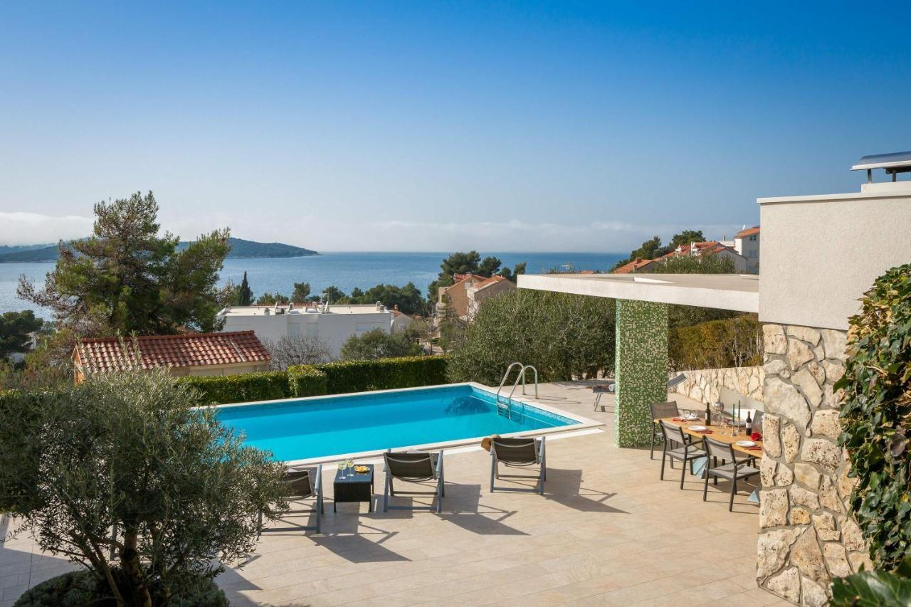 Villa Tela With Pool زابوريتش المظهر الخارجي الصورة