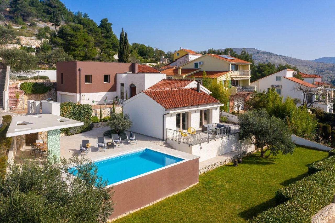 Villa Tela With Pool زابوريتش المظهر الخارجي الصورة