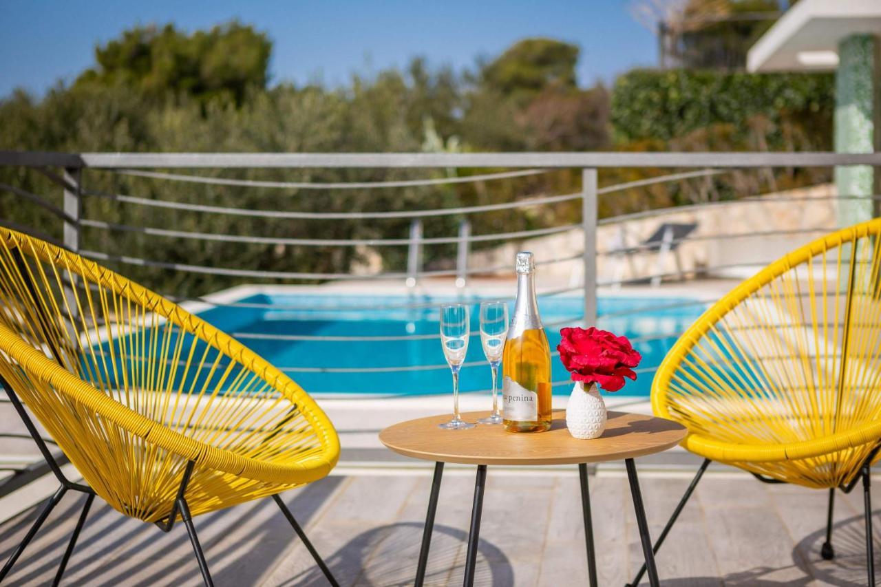 Villa Tela With Pool زابوريتش المظهر الخارجي الصورة