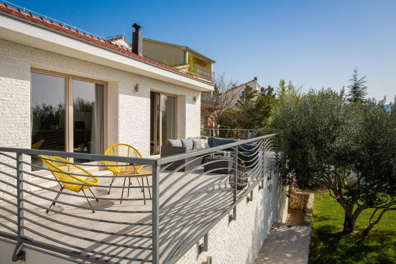 Villa Tela With Pool زابوريتش المظهر الخارجي الصورة