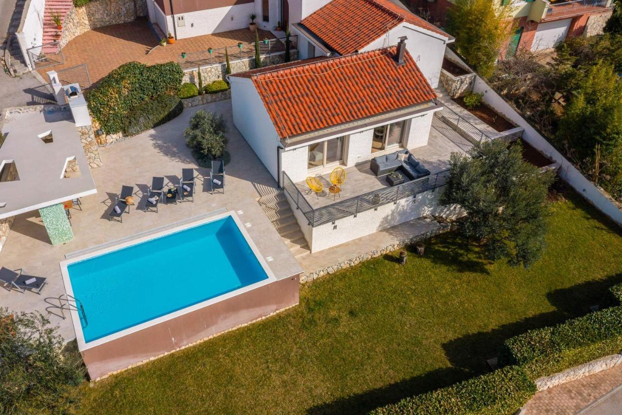 Villa Tela With Pool زابوريتش المظهر الخارجي الصورة