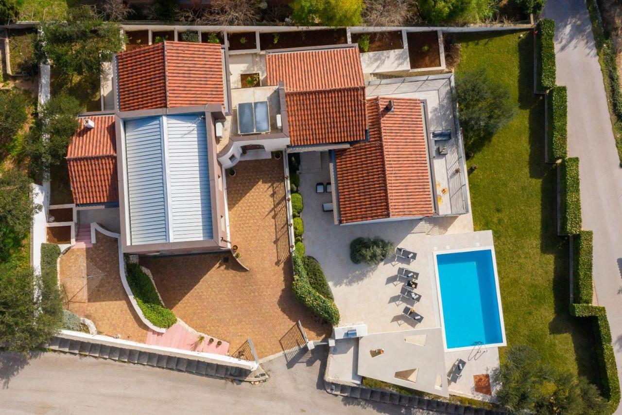 Villa Tela With Pool زابوريتش المظهر الخارجي الصورة